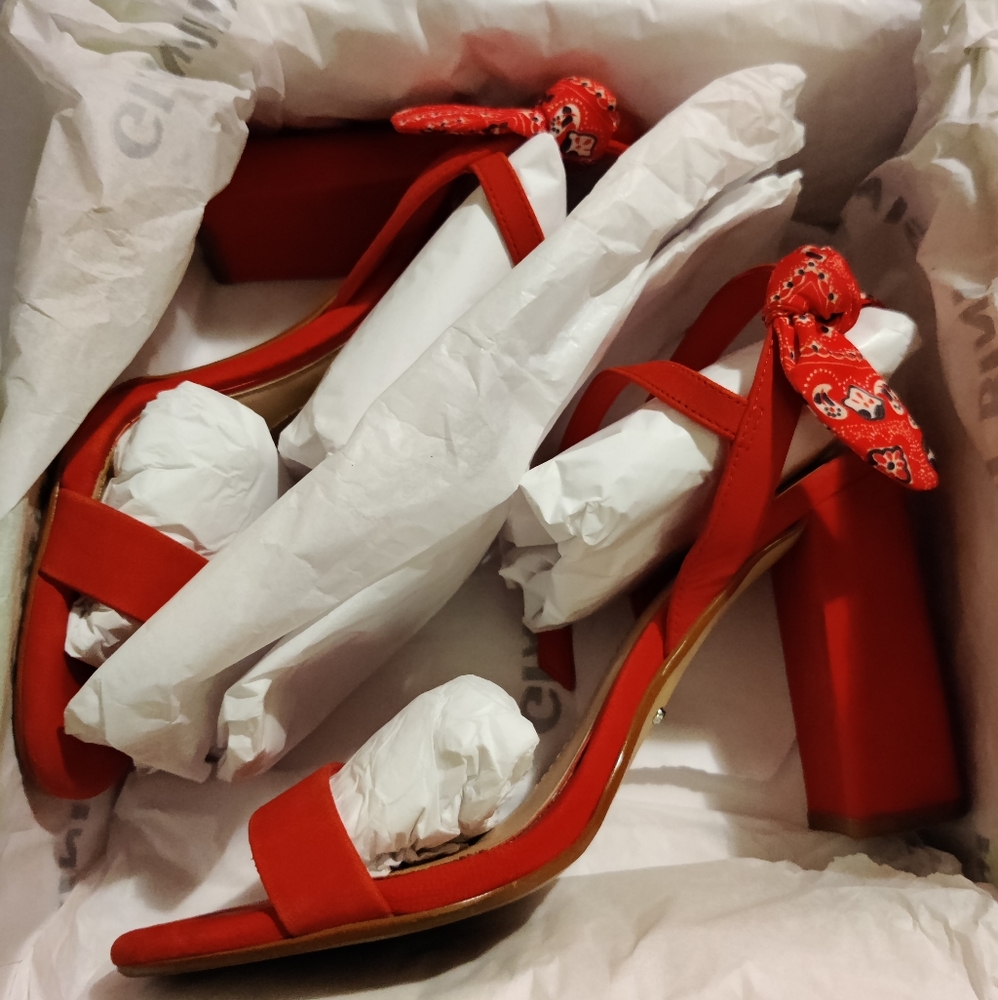 Red bandana high heels
